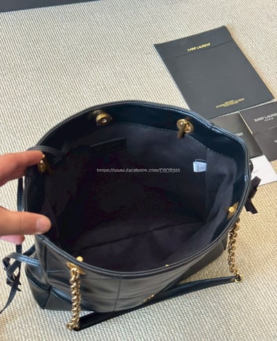 YSL 25 Jamie 4.3 Pochon14