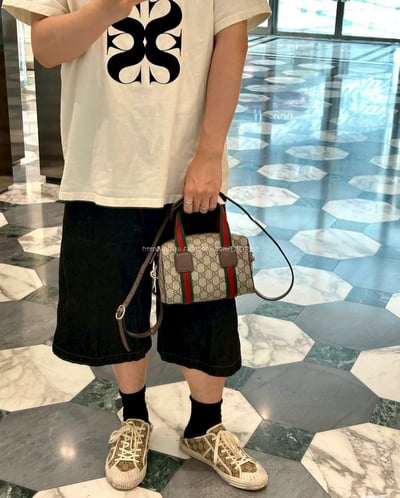 Gucci mini 枕頭包7