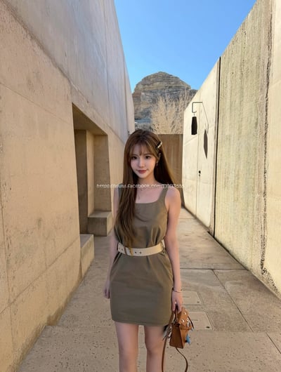 miumiu工裝背心裙9