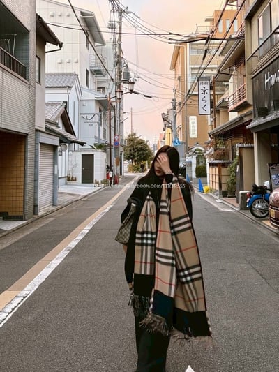 burberry凹造型斗篷2