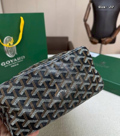 goyard hobo mini9