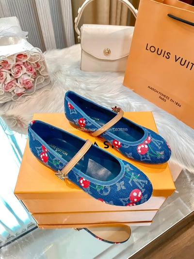 LV ROMY 平底芭蕾鞋 16