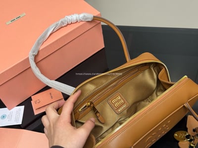 miumiu 保齡球包14