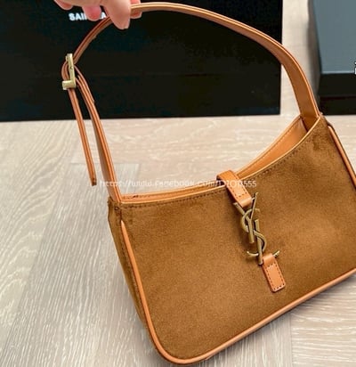YSL Bag腋下包 6