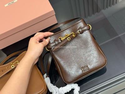 miumiu小福袋包12