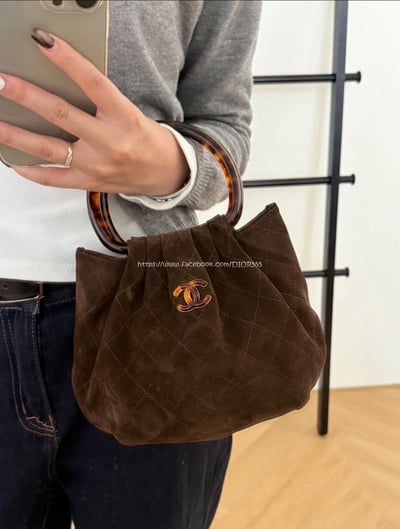 小香麂皮元寶手提包2