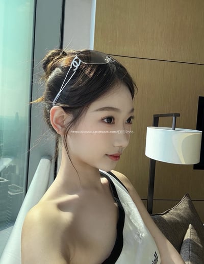 小香曲面護目墨鏡2