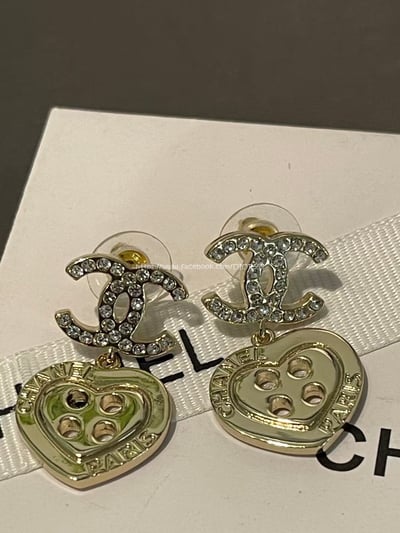 小香滿鑽愛心紐扣耳環5
