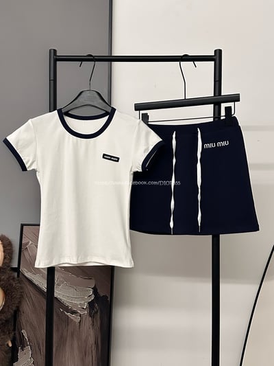 MIUMIU學院風減齡套裝(上衣+裙子)9