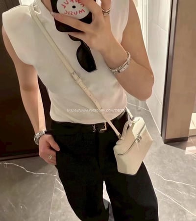 Loro Piana L19 飯盒包7