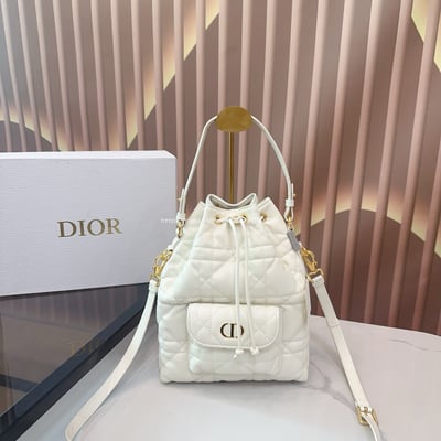 DIOR CARO BUCKET水桶包13