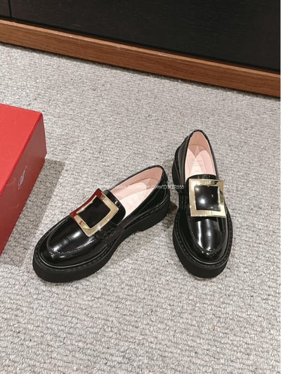 Rv厚底方扣樂福鞋14