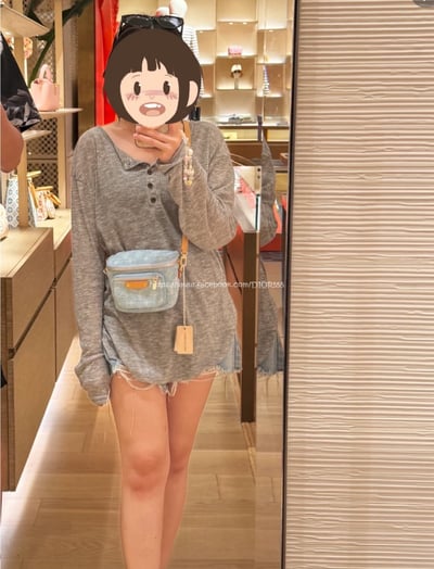 Lv淺色牛仔腰包2