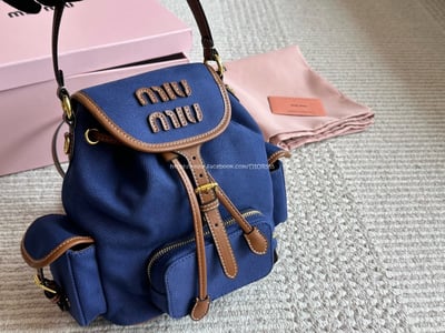 MiuMiu後背包14