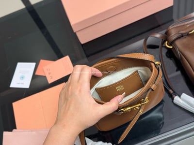 miumiu小福袋包10