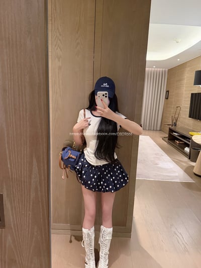 Miu Miu撞色顯瘦短袖T/褲裙4