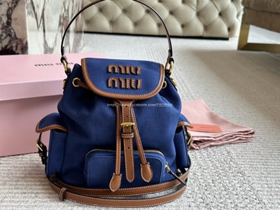 MiuMiu後背包9