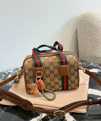 Gucci mini 枕頭包11