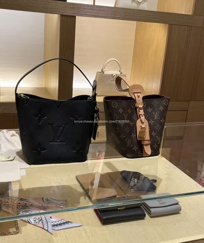 Lv all in bb黑皮小水桶11