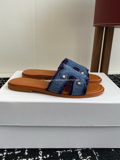 CELINE拖鞋3