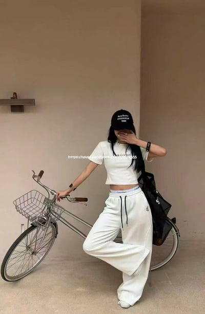  CK簡約風運動套裝(上衣+褲子)10