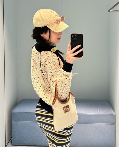 miumiu鏤空鈎花外套5