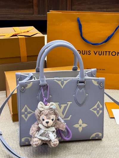LV Onthego壓紋叢林包9