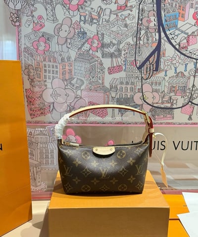  LV Hills Pochette飯盒包7