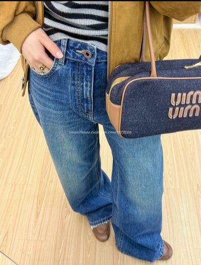 miumiu牛仔丹寧保齡球包2