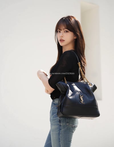 YSL 25 Jamie 4.3 Pochon4