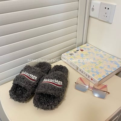 巴黎世家毛毛拖鞋6