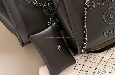 小香黑色沙灘包10