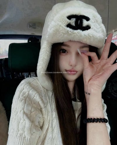 小香毛絨絨雷鋒帽8