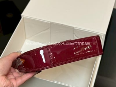 YSL 腋下包10