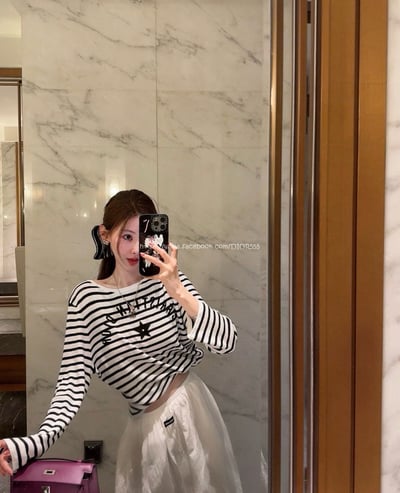 Dior五角星條紋圓領上衣2