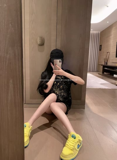 Dior 燙金滿天星T5