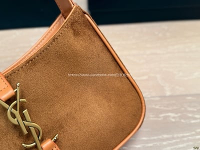 YSL Bag腋下包 10