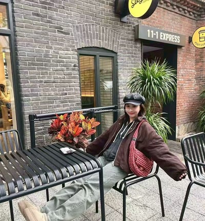 小香大型流浪包3