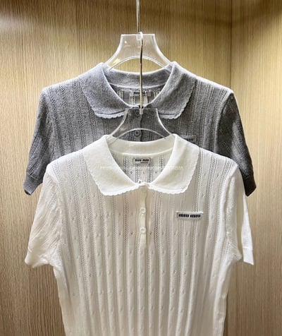 miu miu字母鏤空針織上衣6