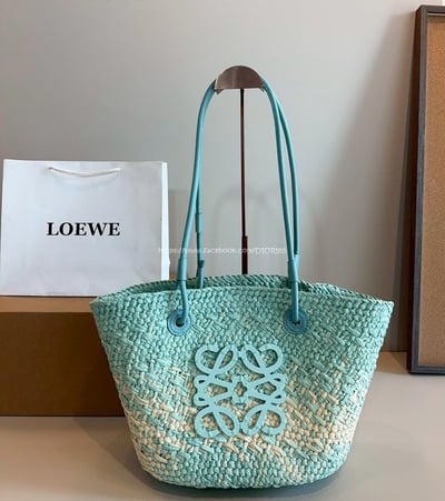 LOEWE編織菜籃包7