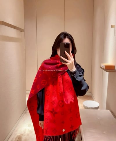 LV羊絨圍巾1