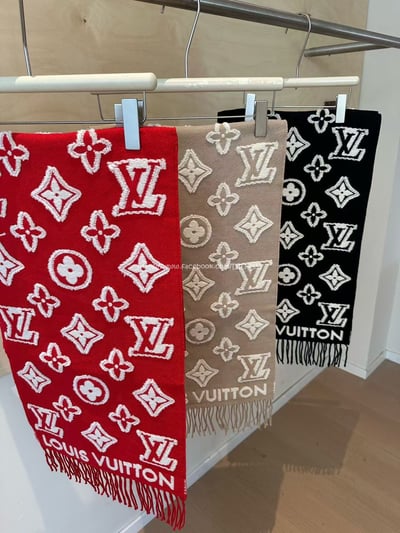 LV3D浮雕羊絨圍巾10