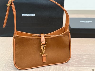 YSL Bag腋下包 8