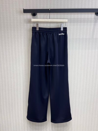 Miu miu休閒套裝(上衣 +鬆緊腰褲)6