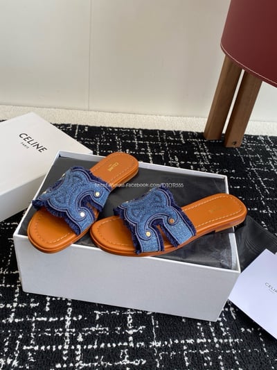 CELINE拖鞋4