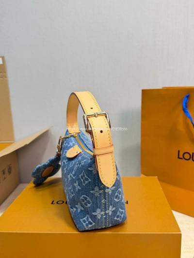 LV牛仔飯盒包7