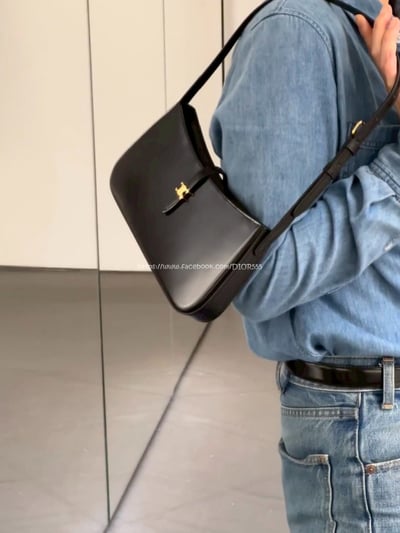 CELINE Tina腋下法棍包​​3