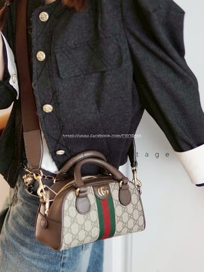 Gucci保齡球枕頭包2