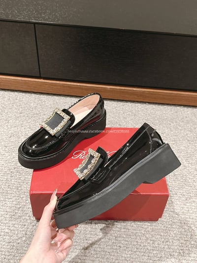 Rv厚底方扣樂福鞋10