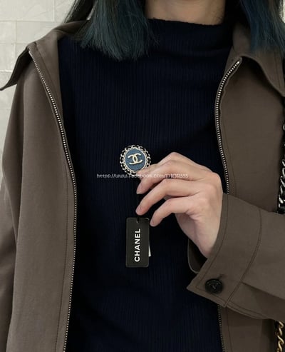 小香牛仔藍橢圓形胸針6